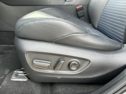 Toyota RAV4 2.5 Hybrid AWD Style (Navigatie - Parkeersensoren) ActivLease financial lease