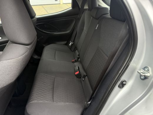 Toyota Yaris 1.5 Hybrid 115 Active ActivLease financial lease