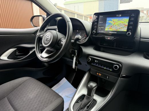 Toyota Yaris 1.5 Hybrid 115 Active ActivLease financial lease