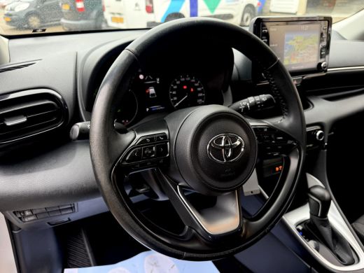 Toyota Yaris 1.5 Hybrid 115 Active ActivLease financial lease