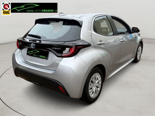 Toyota Yaris 1.5 Hybrid 115 Active ActivLease financial lease