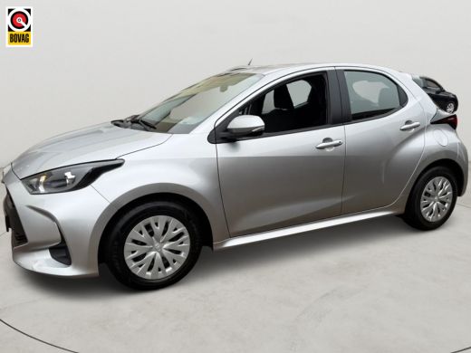 Toyota Yaris 1.5 Hybrid 115 Active ActivLease financial lease