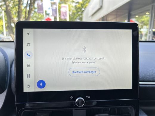 Toyota Yaris 1.5 Hybrid 115 First Edition ActivLease financial lease