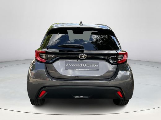 Toyota Yaris 1.5 Hybrid 115 First Edition ActivLease financial lease