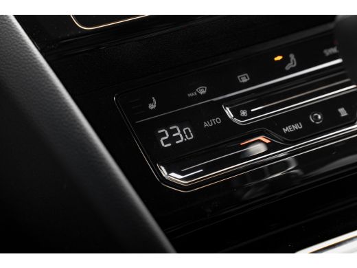 Volkswagen Arteon 1.4 TSI eHybrid R-Line Business+ | Camera | IQ Light | Apple Carplay | ActivLease financial lease