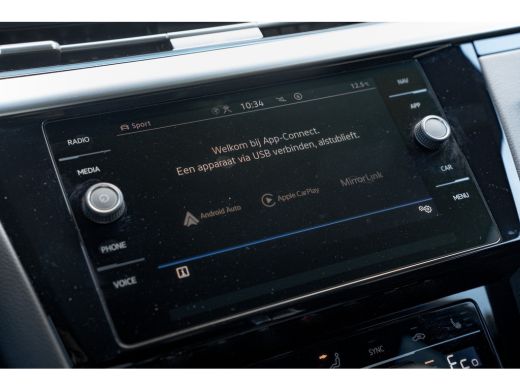 Volkswagen Arteon 1.4 TSI eHybrid R-Line Business+ | Camera | IQ Light | Apple Carplay | ActivLease financial lease