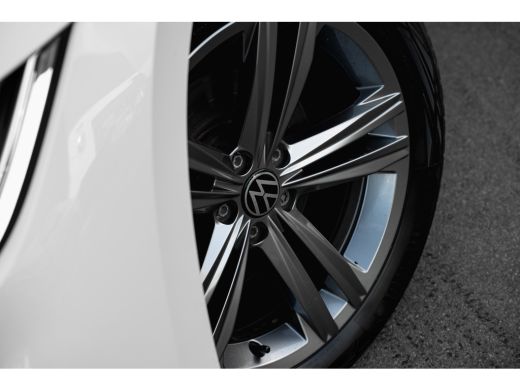 Volkswagen Arteon 1.4 TSI eHybrid R-Line Business+ | Camera | IQ Light | Apple Carplay | ActivLease financial lease