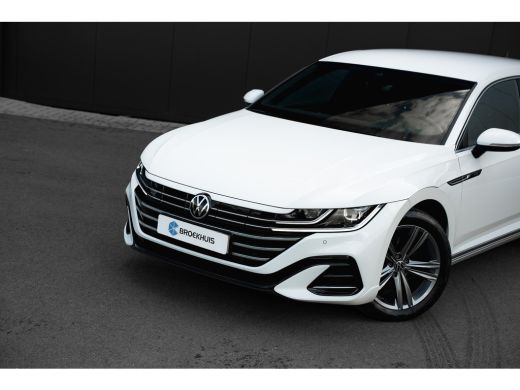 Volkswagen Arteon 1.4 TSI eHybrid R-Line Business+ | Camera | IQ Light | Apple Carplay | ActivLease financial lease