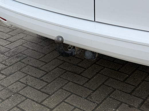 Volkswagen Caddy 2.0 TDI Euro 6 Business CarPlay/trekhaak/clima ActivLease financial lease