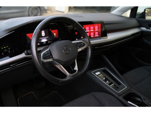 Volkswagen Golf 1.0 eTSI Life Business ActivLease financial lease