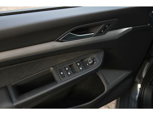 Volkswagen Golf 1.0 eTSI Life Business ActivLease financial lease