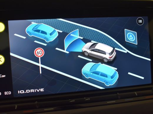 Volkswagen Golf 1.4 eHybrid Style 204Pk DSG/AUTO | Achteruitrijcamera | Apple carplay Android auto | Dodehoek det... ActivLease financial lease