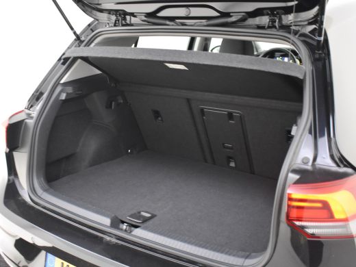 Volkswagen Golf 1.4 eHybrid Style 204Pk DSG/AUTO | Achteruitrijcamera | Apple carplay Android auto | Dodehoek det... ActivLease financial lease