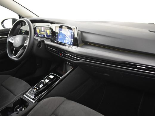 Volkswagen Golf 1.4 eHybrid Style 204Pk DSG/AUTO | Achteruitrijcamera | Apple carplay Android auto | Dodehoek det... ActivLease financial lease