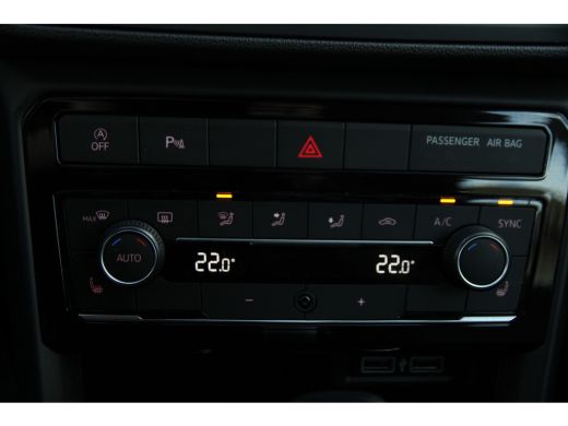 Volkswagen T-Cross 1.0 TSI Life Achteruitrijcamera ActivLease financial lease