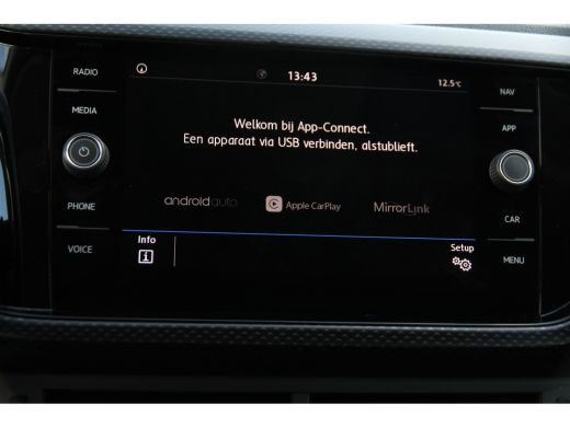 Volkswagen T-Cross 1.0 TSI Life Achteruitrijcamera ActivLease financial lease