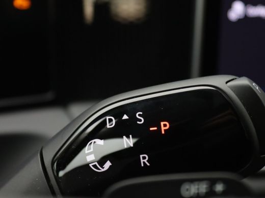 Volkswagen Tiguan 1.5 eHybrid Life Edition 204PK DSG Trekhaak, 18" LM Velgen, Keyless, Achteruitrijcamera, Side Ass... ActivLease financial lease