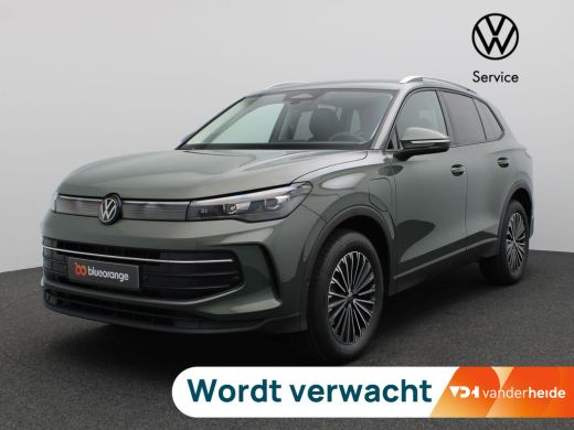 Volkswagen Tiguan 1.5 eHybrid Life Edition 204PK DSG Trekhaak, 18" LM Velgen, Keyless, Achteruitrijcamera, Side Ass...