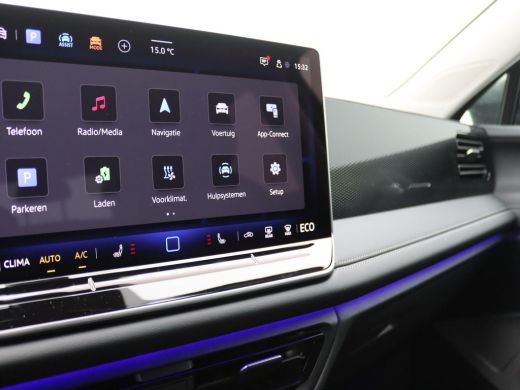 Volkswagen Tiguan 1.5 eHybrid Life Edition 204PK DSG Trekhaak, 18" LM Velgen, Keyless, Achteruitrijcamera, Side Ass... ActivLease financial lease