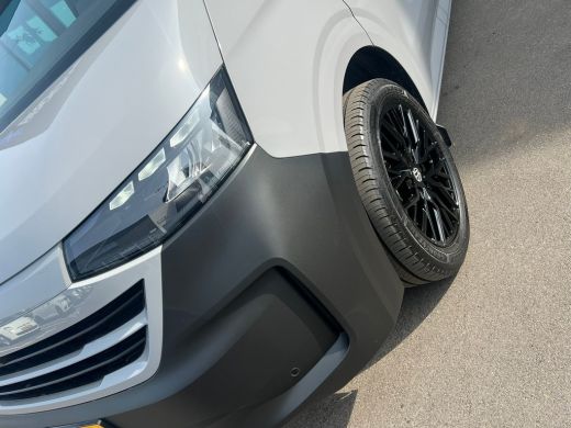 Volkswagen Transporter 2.0 TDI L1 Life | 150 pk | BPM VRIJ | Apple Carplay | Full LED | Bijrijdersbank | Achteruitrij Ca... ActivLease financial lease