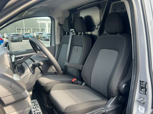 Volkswagen Transporter 2.0 TDI L1 Life | 150 pk | BPM VRIJ | Apple Carplay | Full LED | Bijrijdersbank | Achteruitrij Ca... ActivLease financial lease