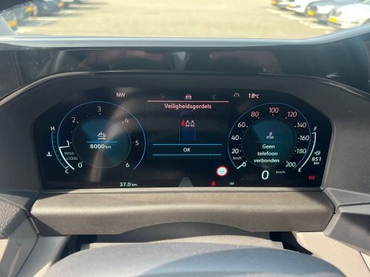 Volkswagen Transporter 2.0 TDI L1 Life | 150 pk | BPM VRIJ | Apple Carplay | Full LED | Bijrijdersbank | Achteruitrij Ca... ActivLease financial lease