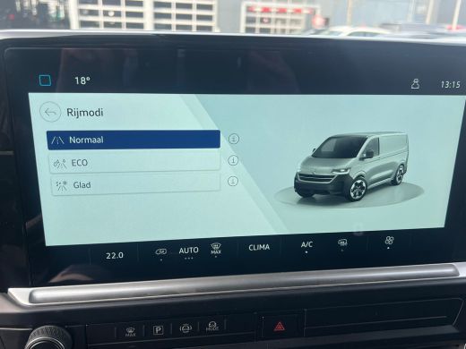 Volkswagen Transporter 2.0 TDI L1 Life | 150 pk | BPM VRIJ | Apple Carplay | Full LED | Bijrijdersbank | Achteruitrij Ca... ActivLease financial lease