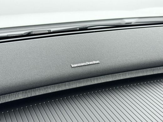 Volvo  EX30 Single Motor Extended Range Ultra 69 kWh | Mist wool blend bekleding | Stoel/stuurverwarming | Ge... ActivLease financial lease