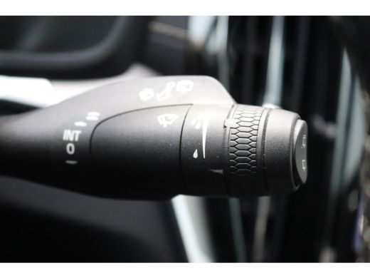 Volvo  V60 2.0 T6 Recharge 340PK AWD R-Design Elektr.-trekhaak/Pano-dak/Winter-pack/Memory-stoel ActivLease financial lease