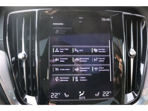 Volvo  V60 2.0 T6 Recharge 340PK AWD R-Design Elektr.-trekhaak/Pano-dak/Winter-pack/Memory-stoel ActivLease financial lease