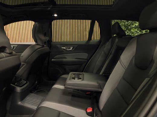 Volvo  V60 T8 AWD Recharge Ultra Dark Performance Edit. | 360&deg; Camera | Schuifdak | Head-Up Display | Harman... ActivLease financial lease