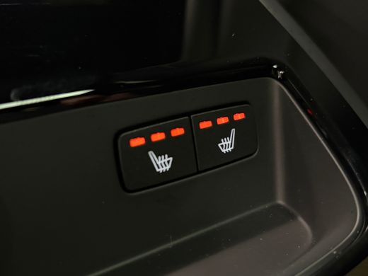 Volvo  V60 T8 AWD Recharge Ultra Dark Performance Edit. | 360&deg; Camera | Schuifdak | Head-Up Display | Harman... ActivLease financial lease