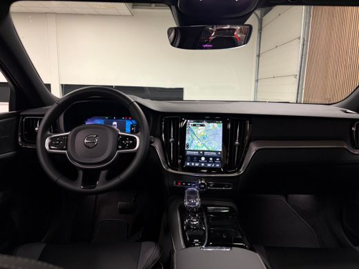 Volvo  V60 T8 AWD Recharge Ultra Dark Performance Edit. | 360&deg; Camera | Schuifdak | Head-Up Display | Harman... ActivLease financial lease