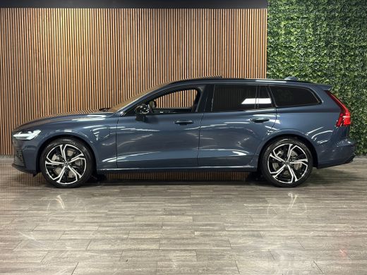 Volvo  V60 T8 AWD Recharge Ultra Dark Performance Edit. | 360&deg; Camera | Schuifdak | Head-Up Display | Harman... ActivLease financial lease