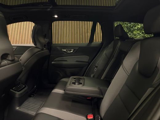Volvo  V60 T8 AWD Recharge Ultra Dark Performance Edit. | 360&deg; Camera | Schuifdak | Head-Up Display | Harman... ActivLease financial lease