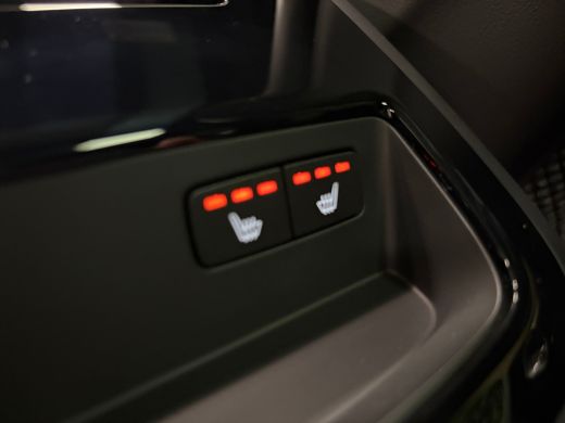 Volvo  V60 T8 AWD Recharge Ultra Dark Performance Edit. | 360&deg; Camera | Schuifdak | Head-Up Display | Harman... ActivLease financial lease