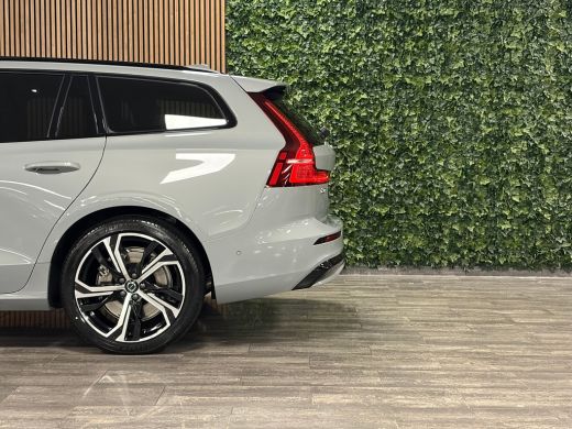 Volvo  V60 T8 AWD Recharge Ultra Dark Performance Edit. | 360&deg; Camera | Schuifdak | Head-Up Display | Harman... ActivLease financial lease