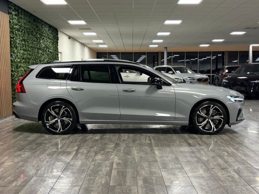 Volvo  V60 T8 AWD Recharge Ultra Dark Performance Edit. | 360&deg; Camera | Schuifdak | Head-Up Display | Harman... ActivLease financial lease