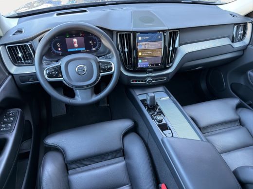 Volvo  XC60 B5 Ultimate Dark | Achteruitrijcamera | Alarm klasse 1(startblokkering) | Apple Carplay/Android A... ActivLease financial lease