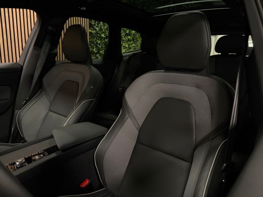 Volvo  XC60 T6 AWD Recharge Ultra Black Edition | Luchtvering | 360&deg; Camera | Head-Up Display | Harman Kardon... ActivLease financial lease