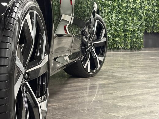 Volvo  XC60 T6 AWD Recharge Ultra Black Edition | Luchtvering | 360&deg; Camera | Head-Up Display | Harman Kardon... ActivLease financial lease