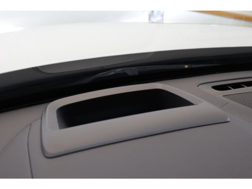 Volvo  XC90 T8 455PK AWD Ultra Dark | Pano-dak | Trekhaak | HUD | 360&deg; | Privacy glas ActivLease financial lease