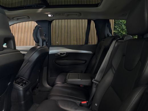 Volvo  XC90 T8 AWD Recharge R-Design | Trekhaak | 360&deg; Camera | Schuifdak | Harman Kardon | Adaptieve Cruise ... ActivLease financial lease