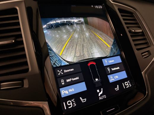 Volvo  XC90 T8 AWD Recharge R-Design | Trekhaak | 360&deg; Camera | Schuifdak | Harman Kardon | Adaptieve Cruise ... ActivLease financial lease