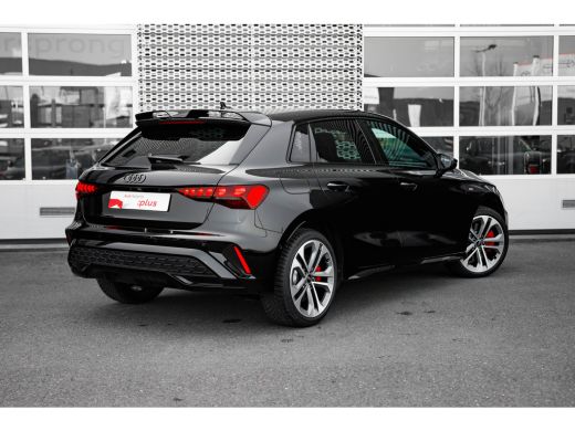 Audi A3 Sportback 45 TFSI e S line | HUD | Sonos | Camera | Carbon Spoiler | Stoelverwarming | ActivLease financial lease