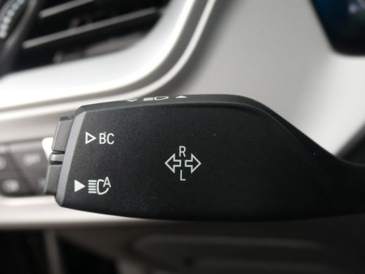 BMW 1 Serie 118i Business Edition | PARKEERSENSOREN V+A | APPLE CARPLAY / ANDRIOD AUTO | NAVI | ActivLease financial lease