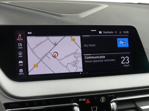 BMW 1 Serie 118i Business Edition | PARKEERSENSOREN V+A | APPLE CARPLAY / ANDRIOD AUTO | NAVI | ActivLease financial lease