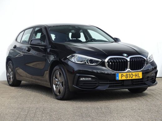 BMW 1 Serie 118i Business Edition | PARKEERSENSOREN V+A | APPLE CARPLAY / ANDRIOD AUTO | NAVI | ActivLease financial lease