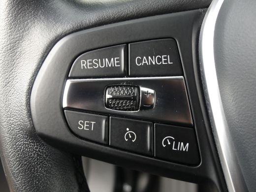 BMW 1 Serie 118i Business Edition | PARKEERSENSOREN V+A | APPLE CARPLAY / ANDRIOD AUTO | NAVI | ActivLease financial lease