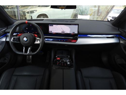BMW M5 M5 Automaat / Panoramadak / M Multifunctionele voorstoelen / Stoelventilatie / Bowers & Wilkins /... ActivLease financial lease